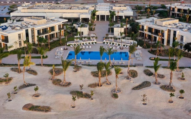 Turtle Bay Hotel