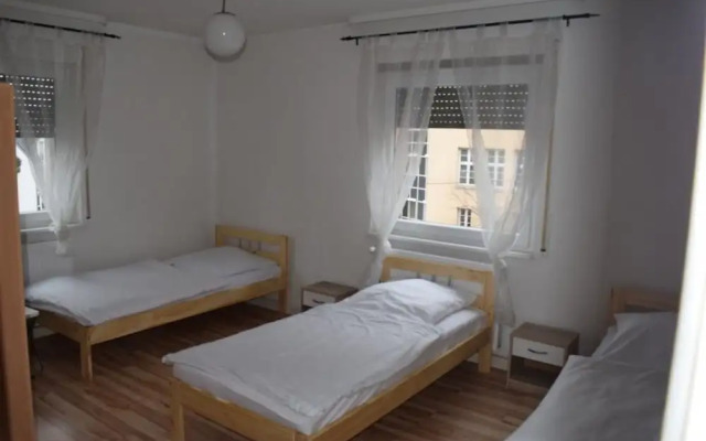 AB Apartment 13