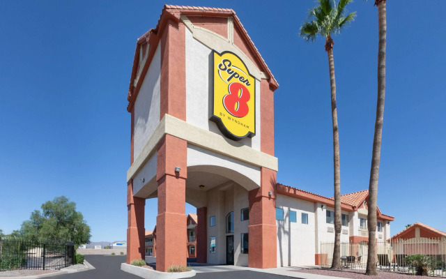 Super 8 by Wyndham Tucson/Grant Road Area AZ