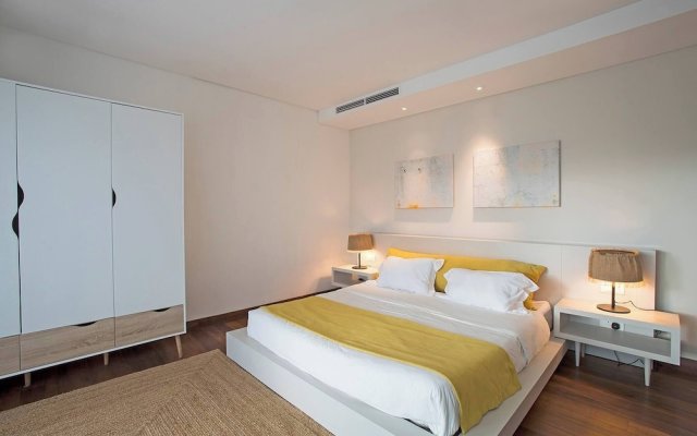 5 Bedroom Luxury Villa at Belle Riviere Residence