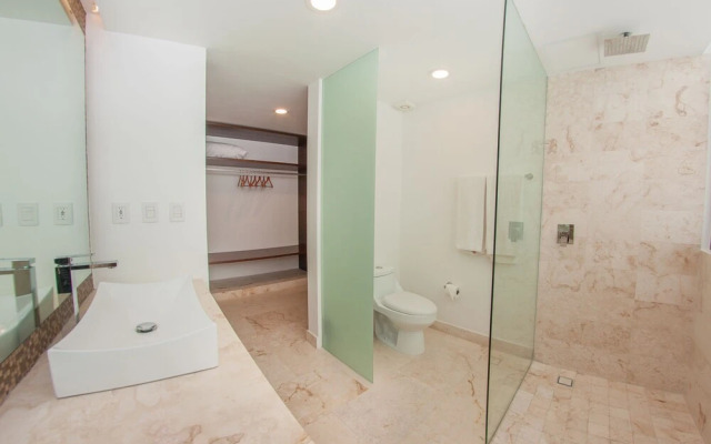 Anah Downtown DT 303