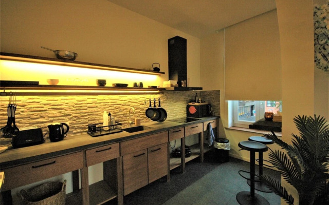 SLEEP INN ANTWERP - Flats & Suites