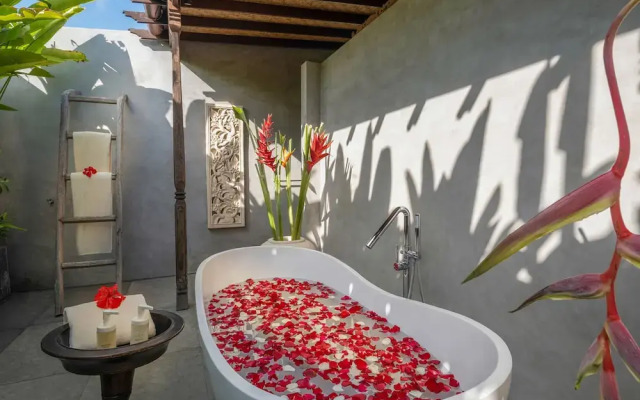 Mandalay Villas