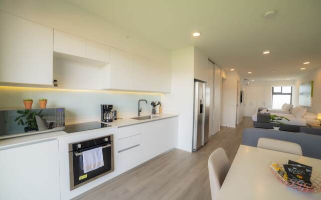 BEE Suites San Jose - Escalante