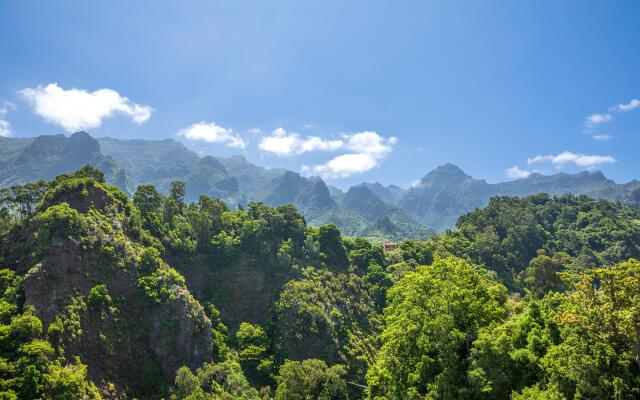 Vila do Largo B by Madeira Sun Travel