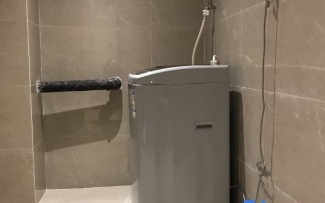 Mr. Robb Hotel (Chongqing Fortune Center)