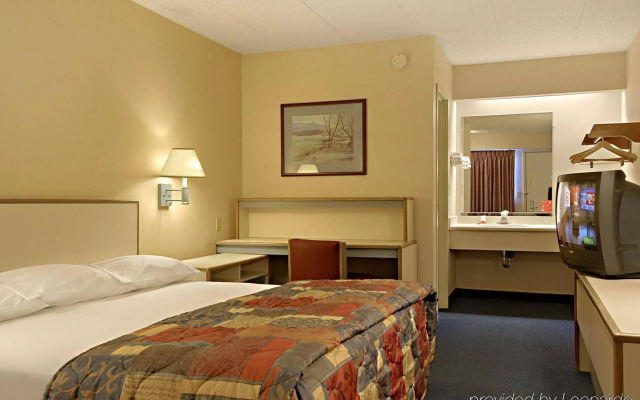 Red Roof Inn Springfield, IL