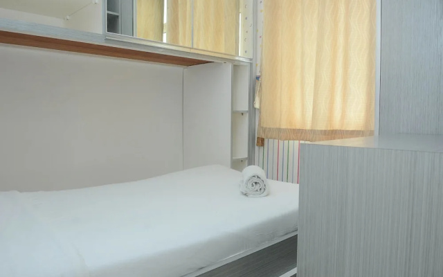 Modern 2BR Apartment @ Springlake Summarecon