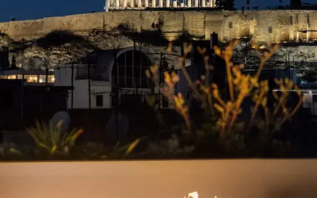 Koniama Acropolis