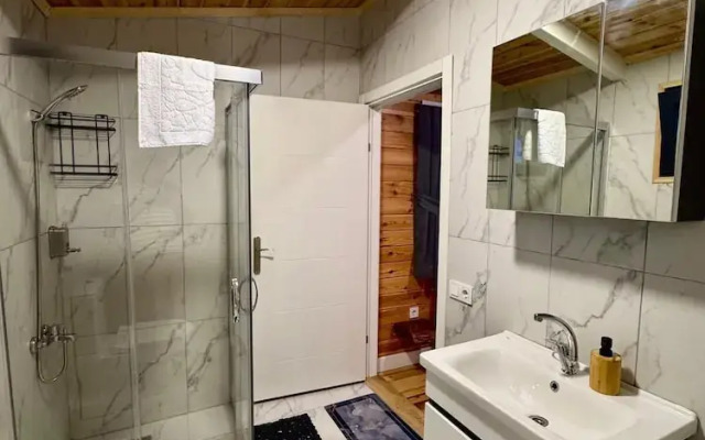 Armoni̇ Li̇fe Bungalov