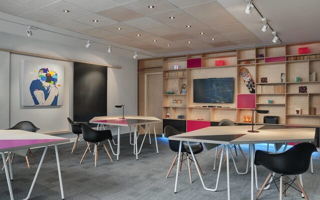 Aloft Brussels Schuman Hotel