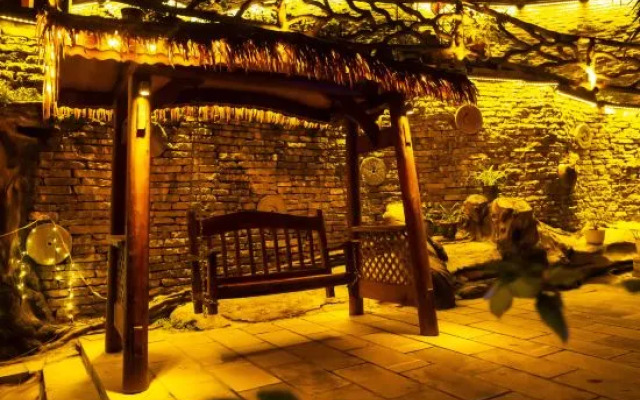 Tusi Xuanfu (Furong Town Waterfall Store)