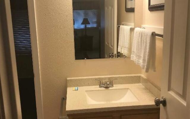 Courtyard #210 Condo