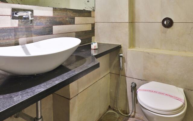 OYO 13372 Hotel Laksh Residency