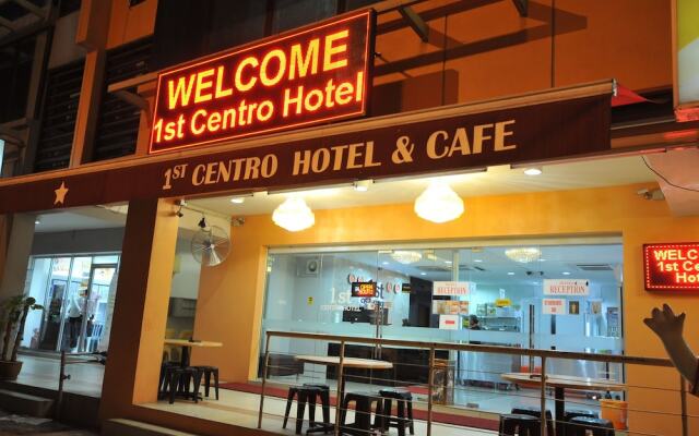 First Centro Hotel