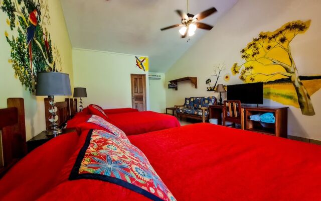 Las Lajas Beach Resort