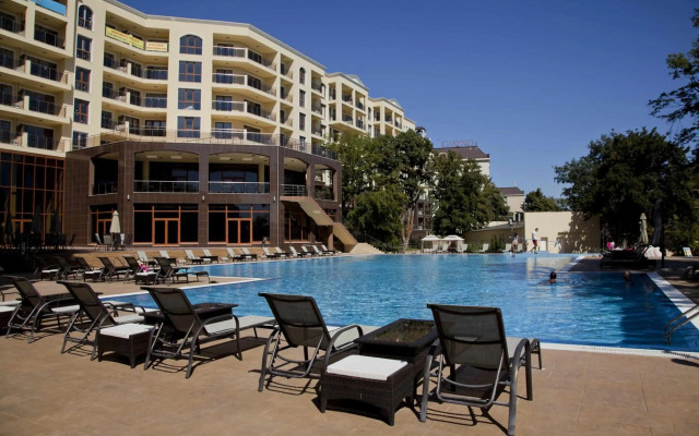Apart Hotel Golden Line