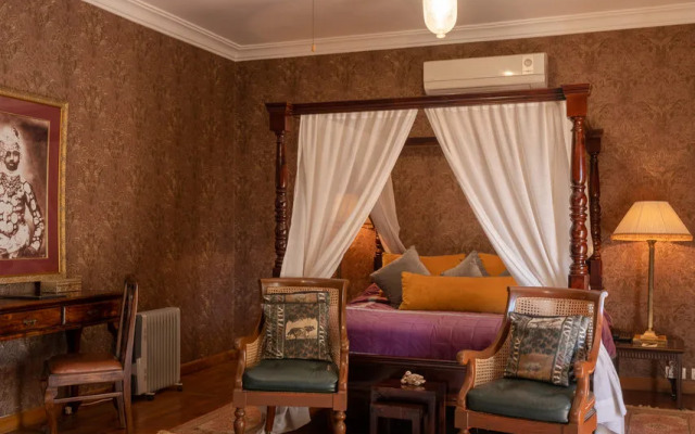 Srinivas - The Royal Residence