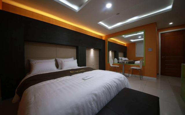 K Hotel