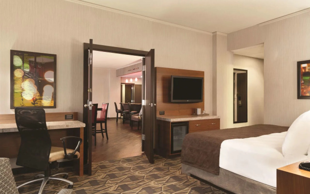 Radisson Hotel La Crosse