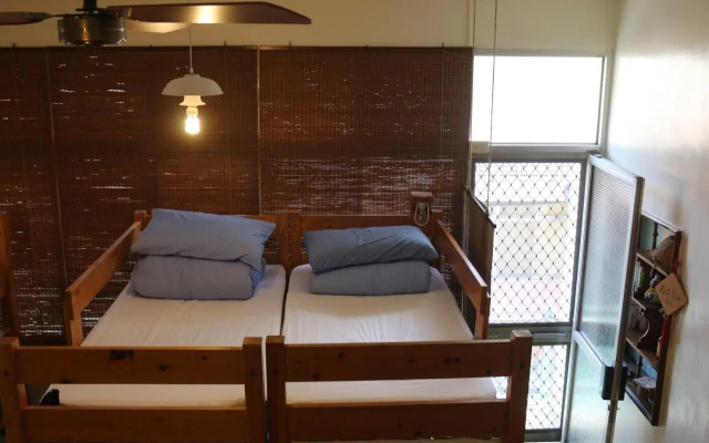 Mountain Lodge Hostel