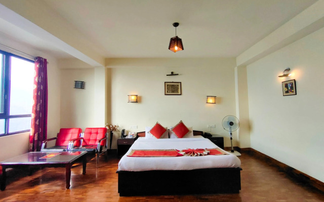 Jain Group Crown De La Cruz