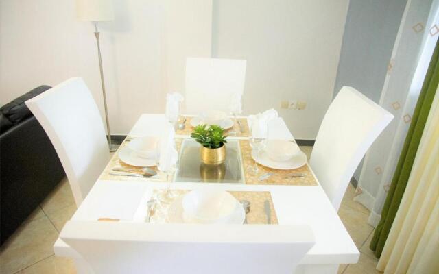 ABT Apartments Bonapriso-7Mins From Airport