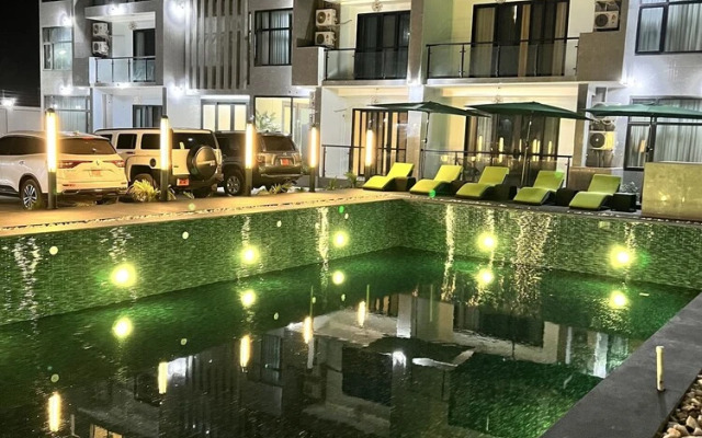 Lifestyle luxury hotel & Residence