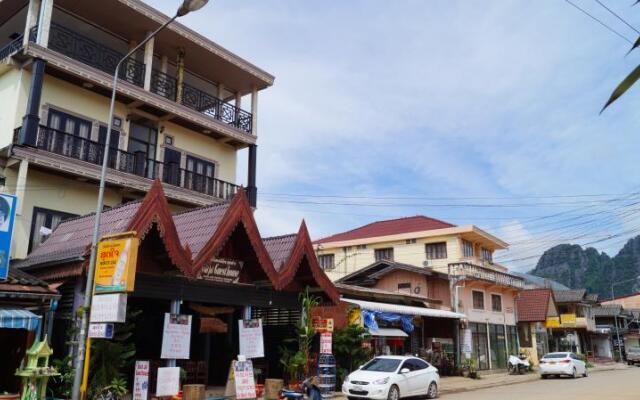 Sout Jai Guest House & Restaurant