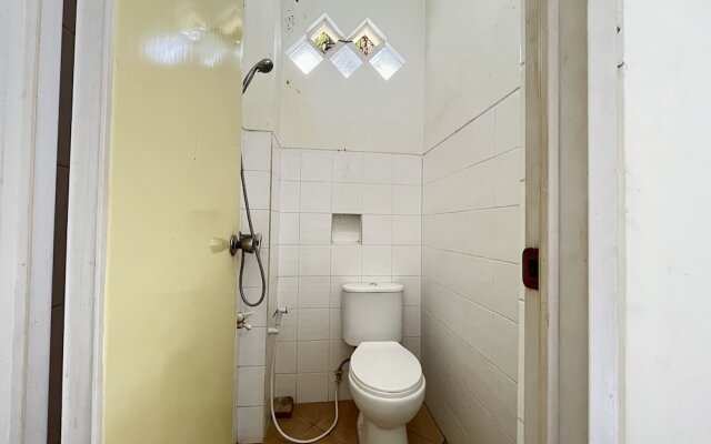 OYO Life 93398 Sudimoro Guest House Syariah