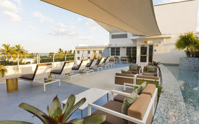 Clevelander Hotel – Adults Only