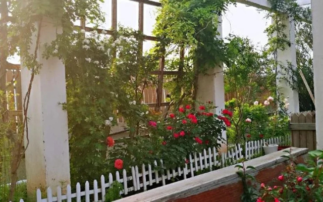 Luoyang Anximen Young Hostel