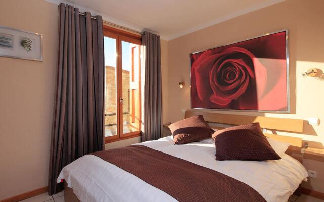 Hôtel Logis Carasol