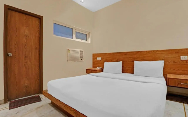 Hotel Good Luck by JMD Group