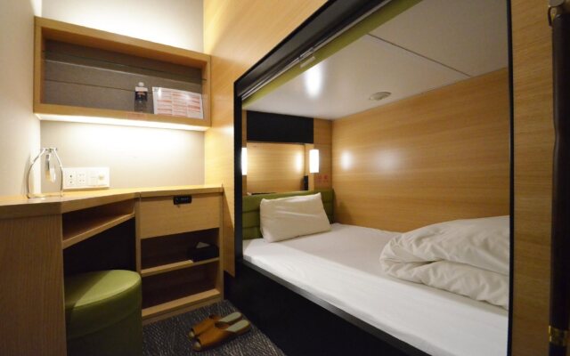 global cabin Tokyo Suidobashi