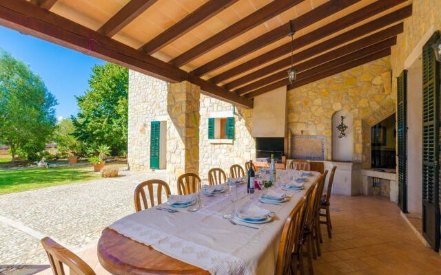CAN SALAT - Villa for 9 people in Lloseta.