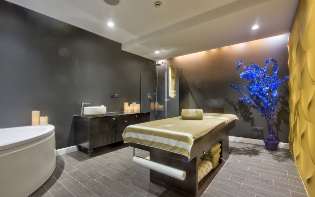 HOLM Boutique &Spa - IK Collection