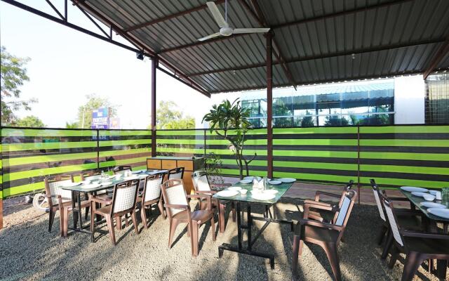 SPOT ON 10418 Hotel Sai Pancham