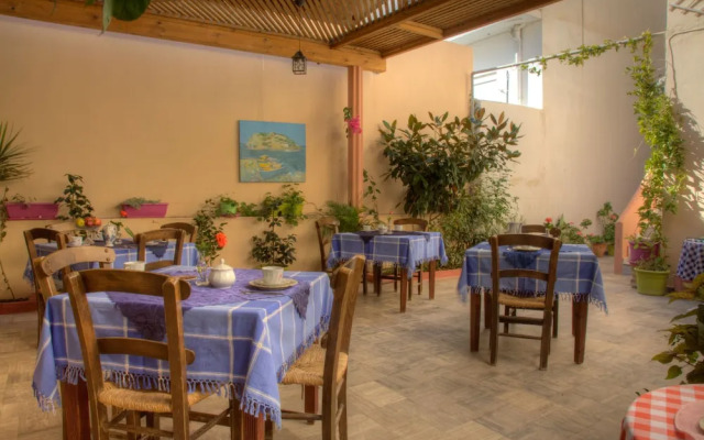 Hotel Mochlos