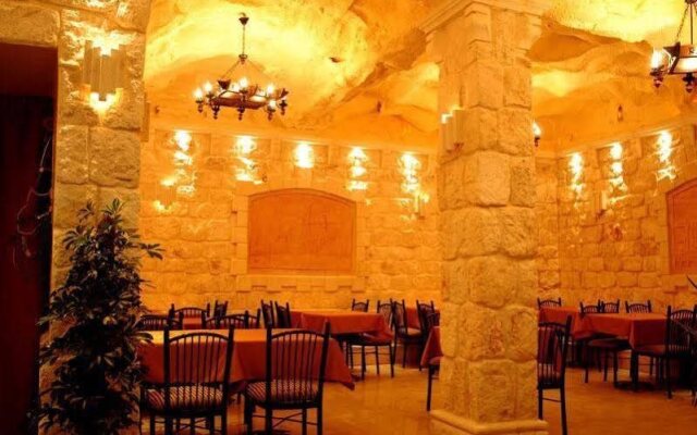 Cilicia Hotel