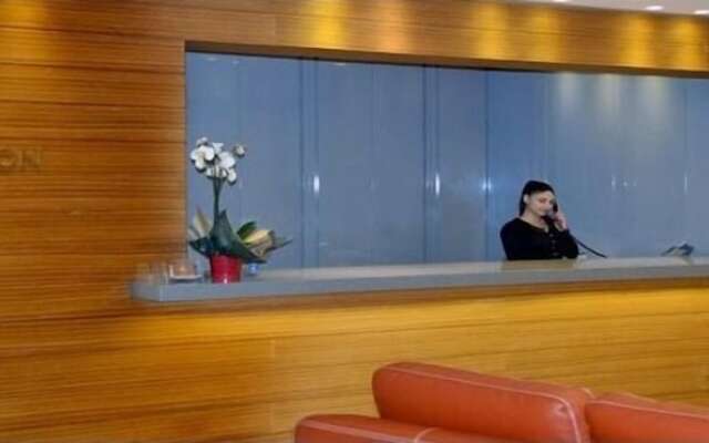 Hayali Suites