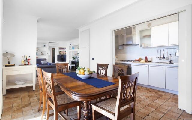 Villa dei Galli in Sant Agata sui Due Golfi