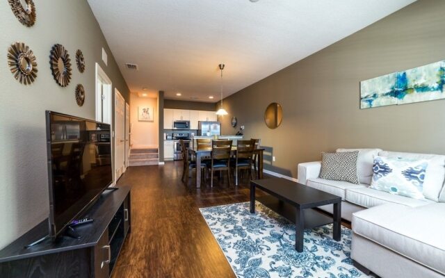 Amazing Townhome! - Lucaya Village - 3211WA