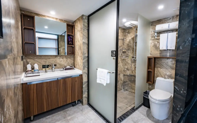 Shining Star Health Apartment Hotel