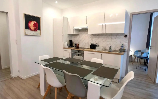 Deluxe Design - City Center Cosy Apartments