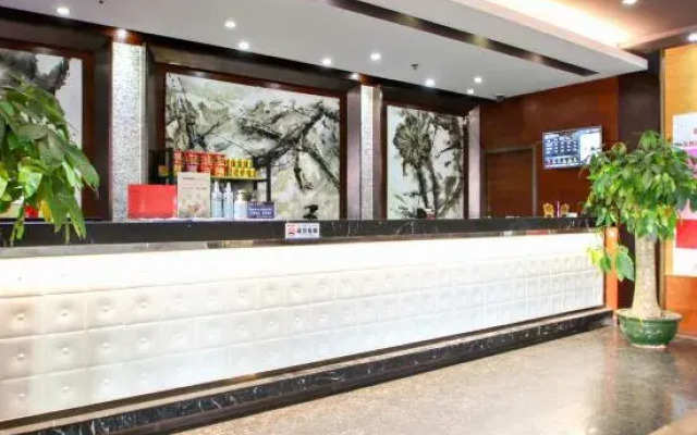 Motel 168 (Fuyang Funan Dicheng North Road)