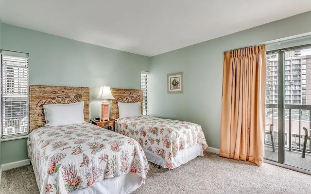 The Savoy Penthouse 601 (3 bedroom plus loft, Sleeps 9)