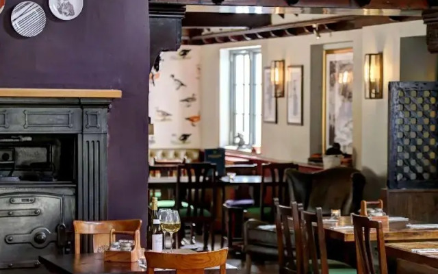 Hallgarth Manor House, Signature Collection