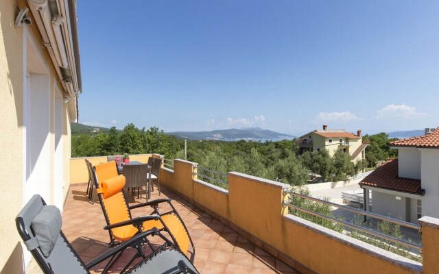 Sunlit Apartment Near Sea in Labin