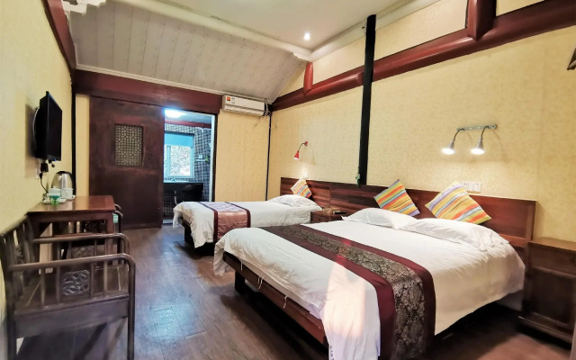 Shaoxing Luxun Native Place Youth Hostel